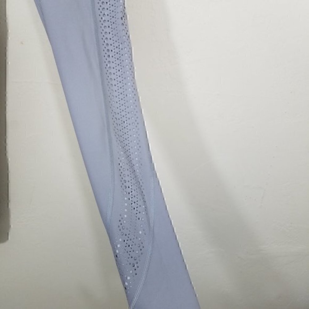 Victoria's Secret Sport Mesh Legging Size S - Picture 3 of 6